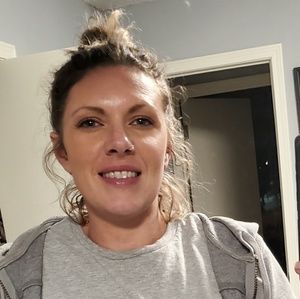 Meet your Posher, Carly